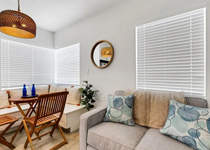 With Heated Pool & Fishing Dock - Steps To - Coral D-1 * Clearwater Beach